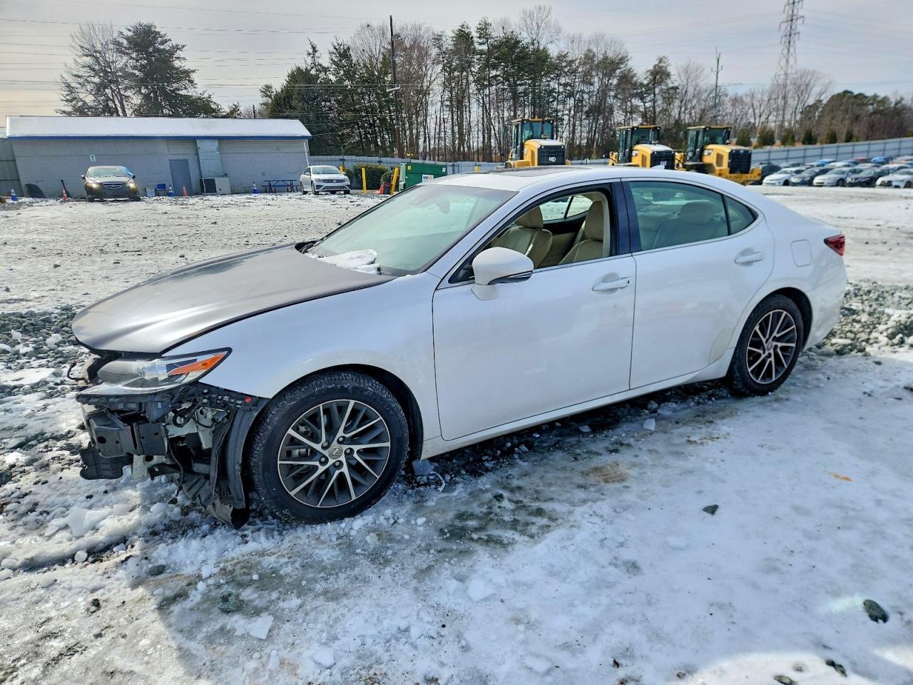 LEXUS ES 2016