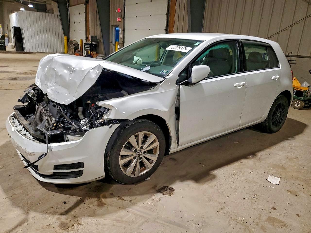 VOLKSWAGEN GOLF TDI 2015