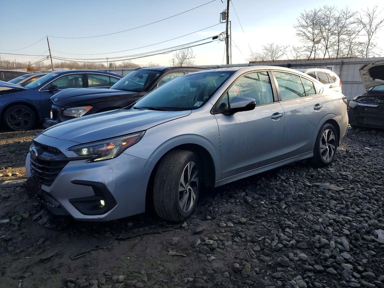 SUBARU LEGACY 2024