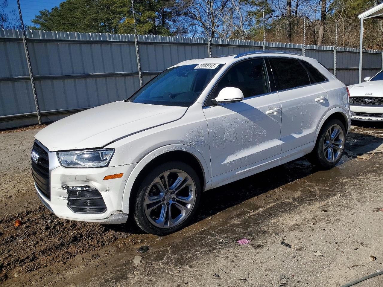 AUDI Q3 2016