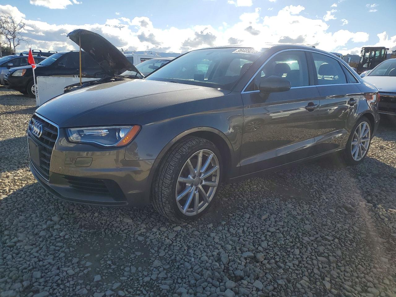 AUDI A3 PREMIUM 2015