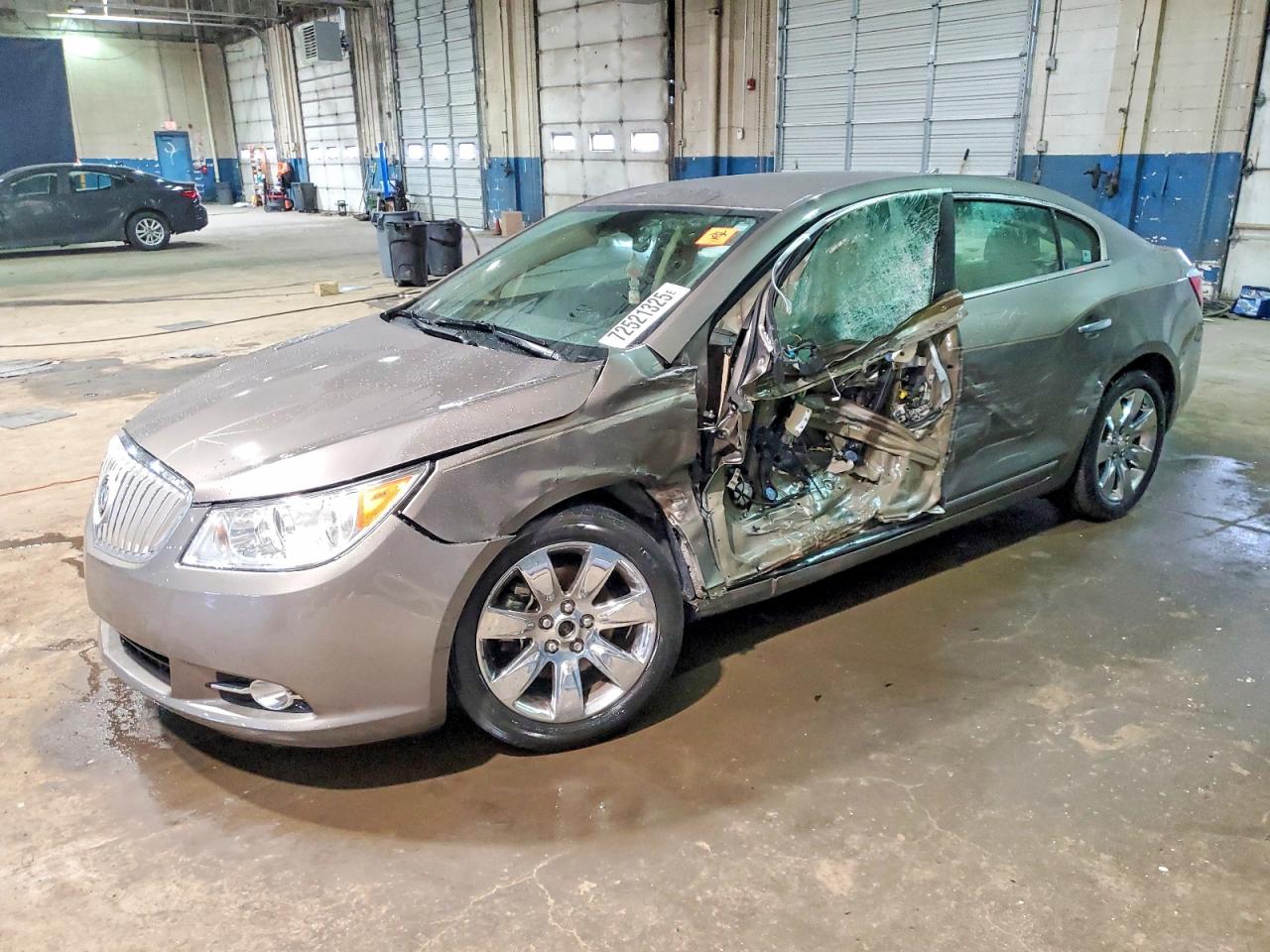 BUICK LACROSSE 2010