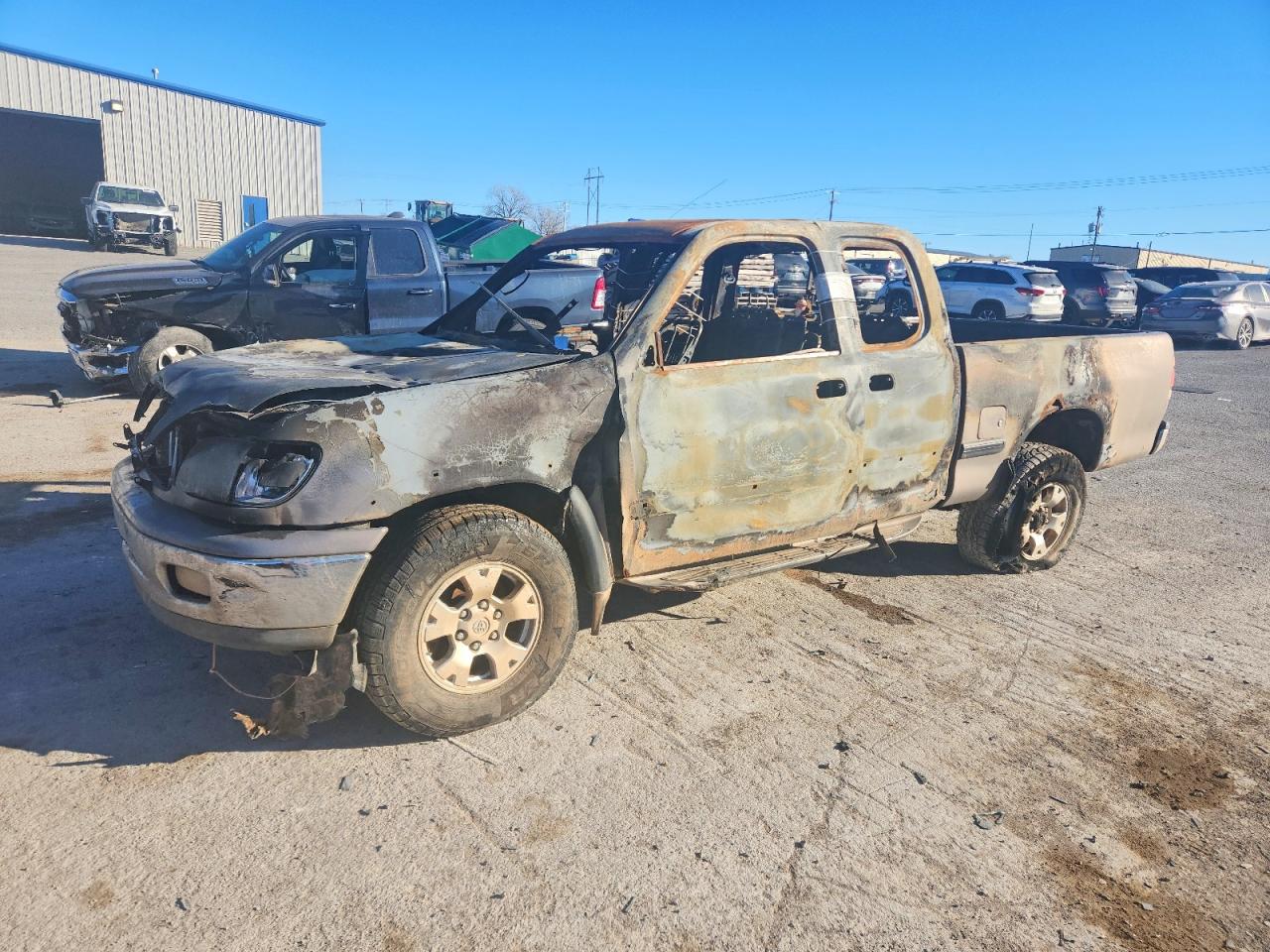TOYOTA TUNDRA 2000