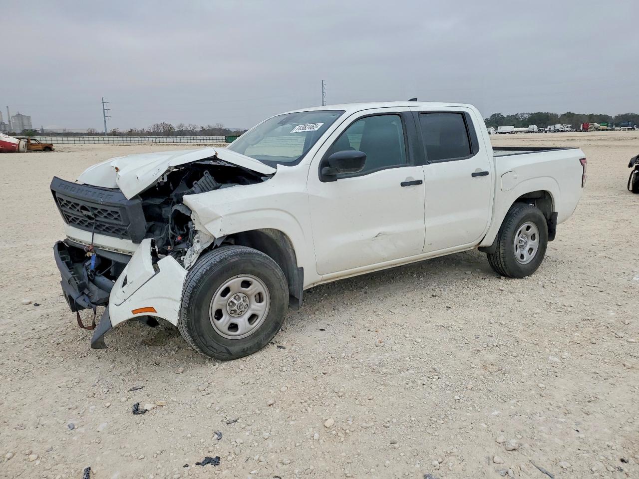 NISSAN FRONTIER 2022