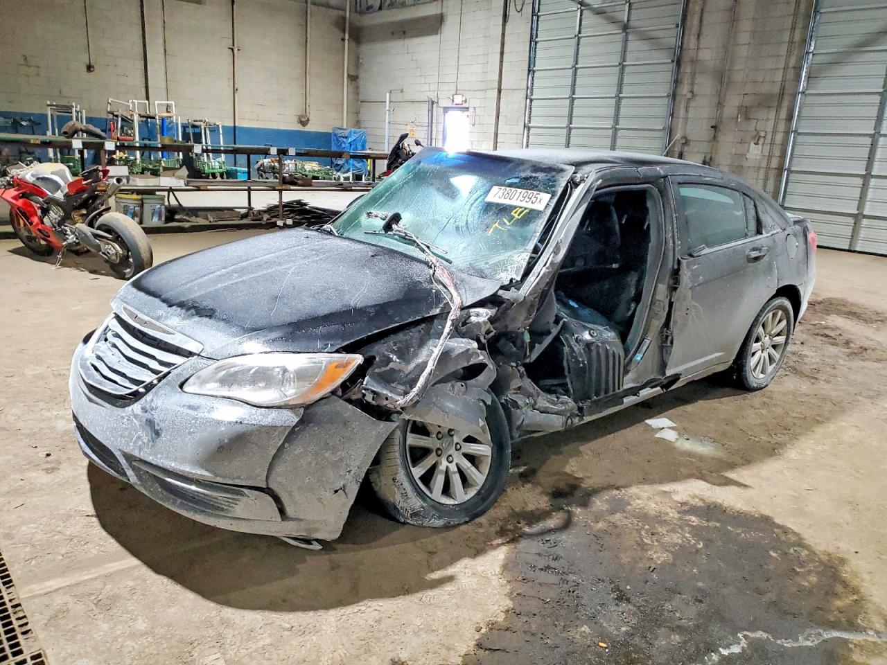 CHRYSLER 200 2012