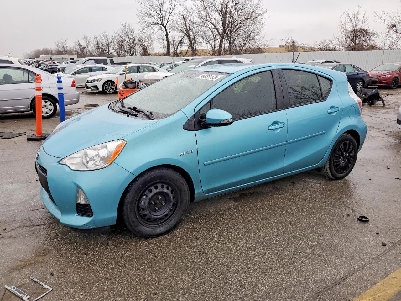 TOYOTA PRIUS C 2014