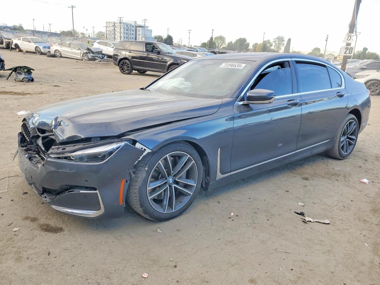 BMW 750 2020