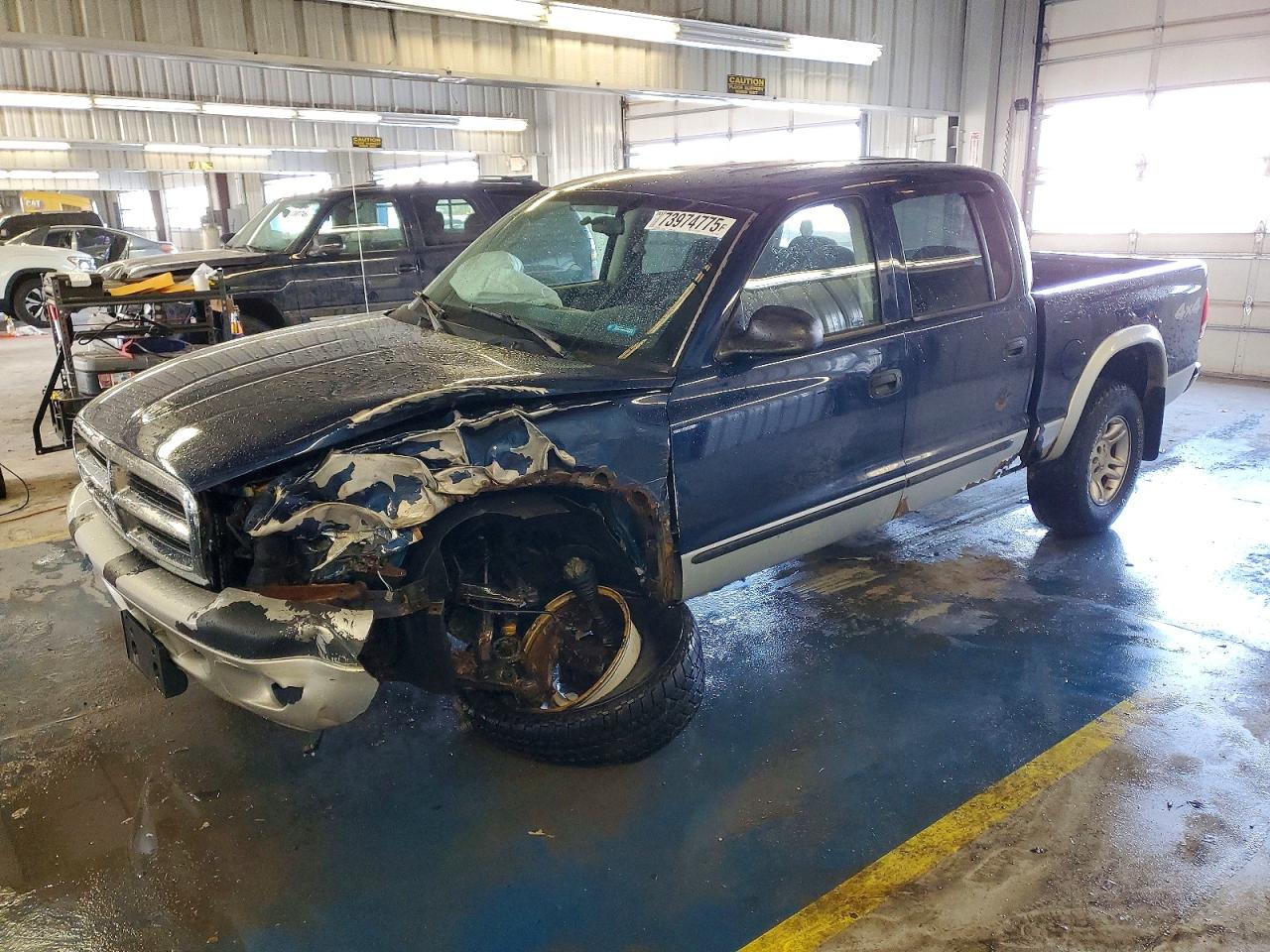 DODGE DAKOTA 2004