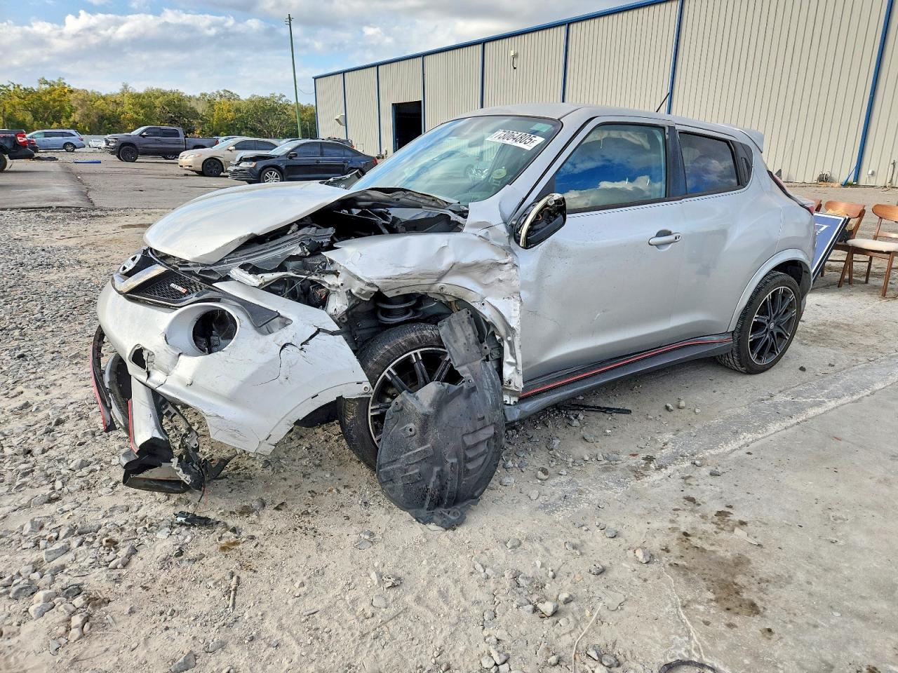 NISSAN JUKE 2015