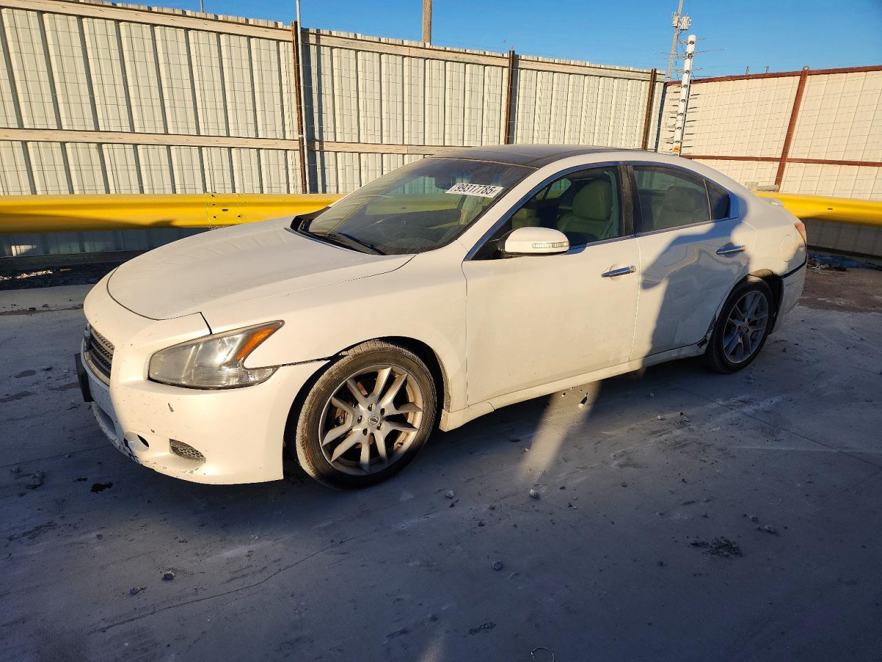 NISSAN MAXIMA 2011