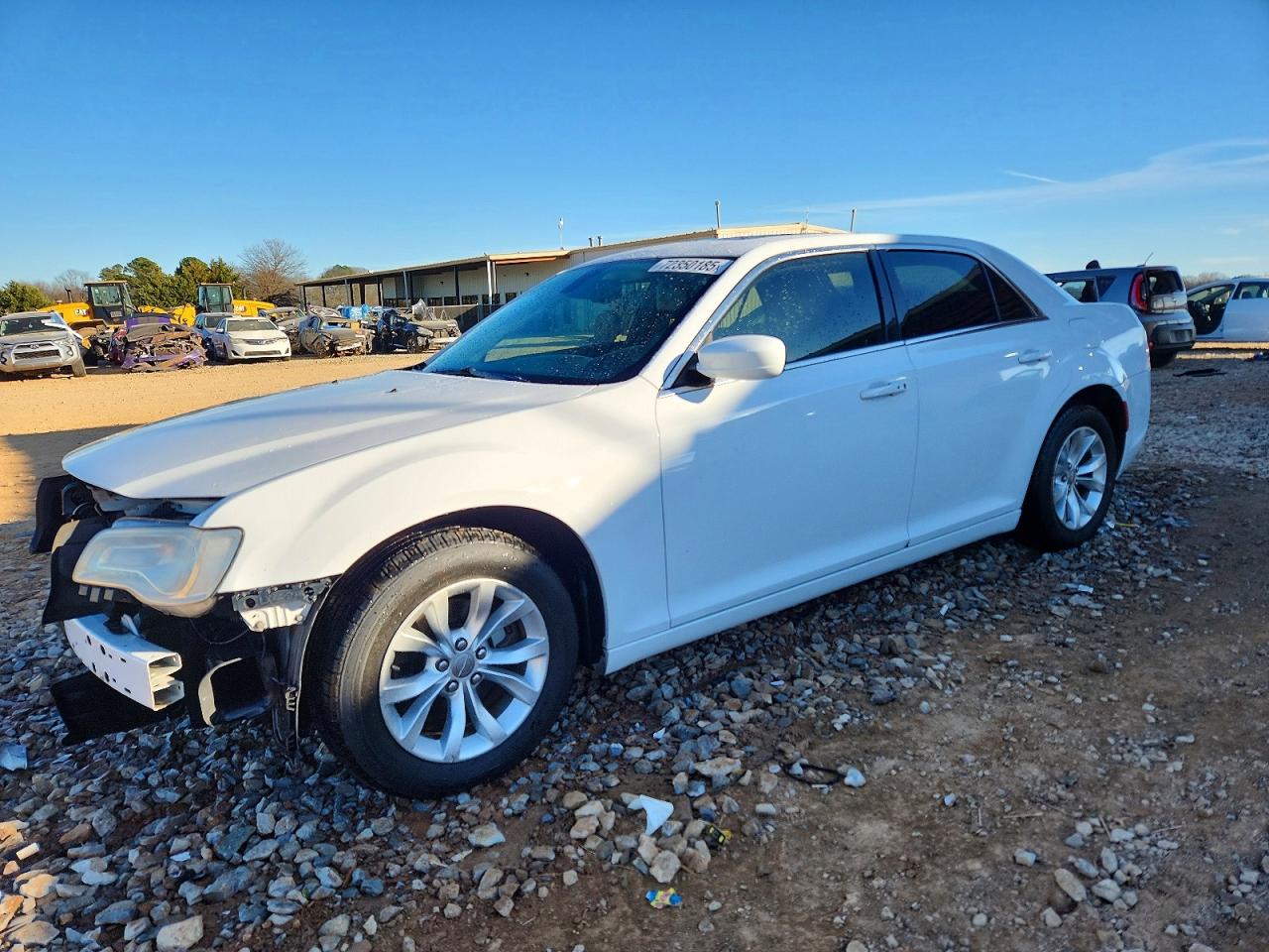 CHRYSLER 300 2015