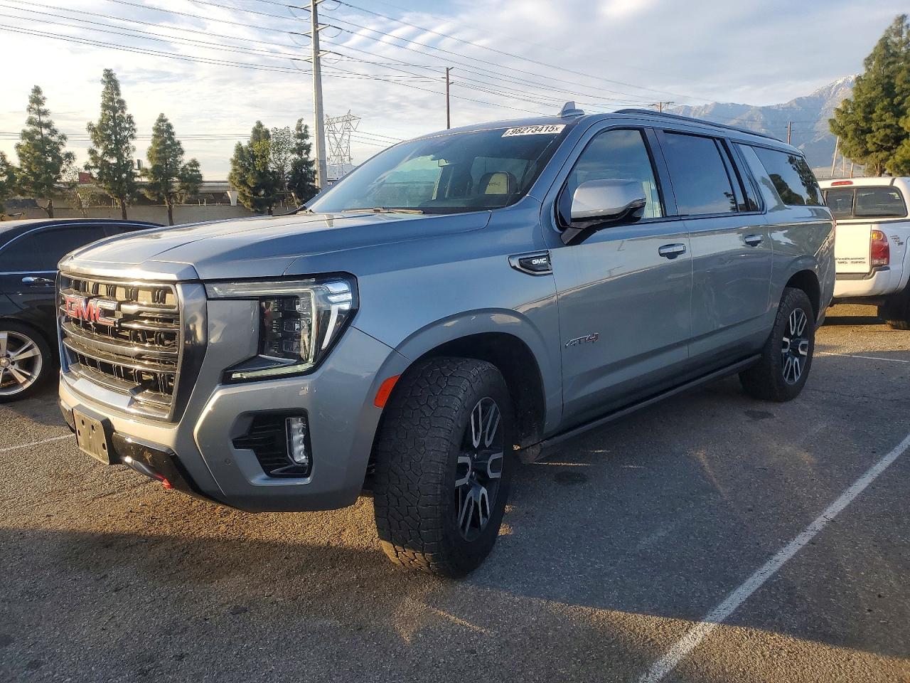 GMC YUKON XL 2024
