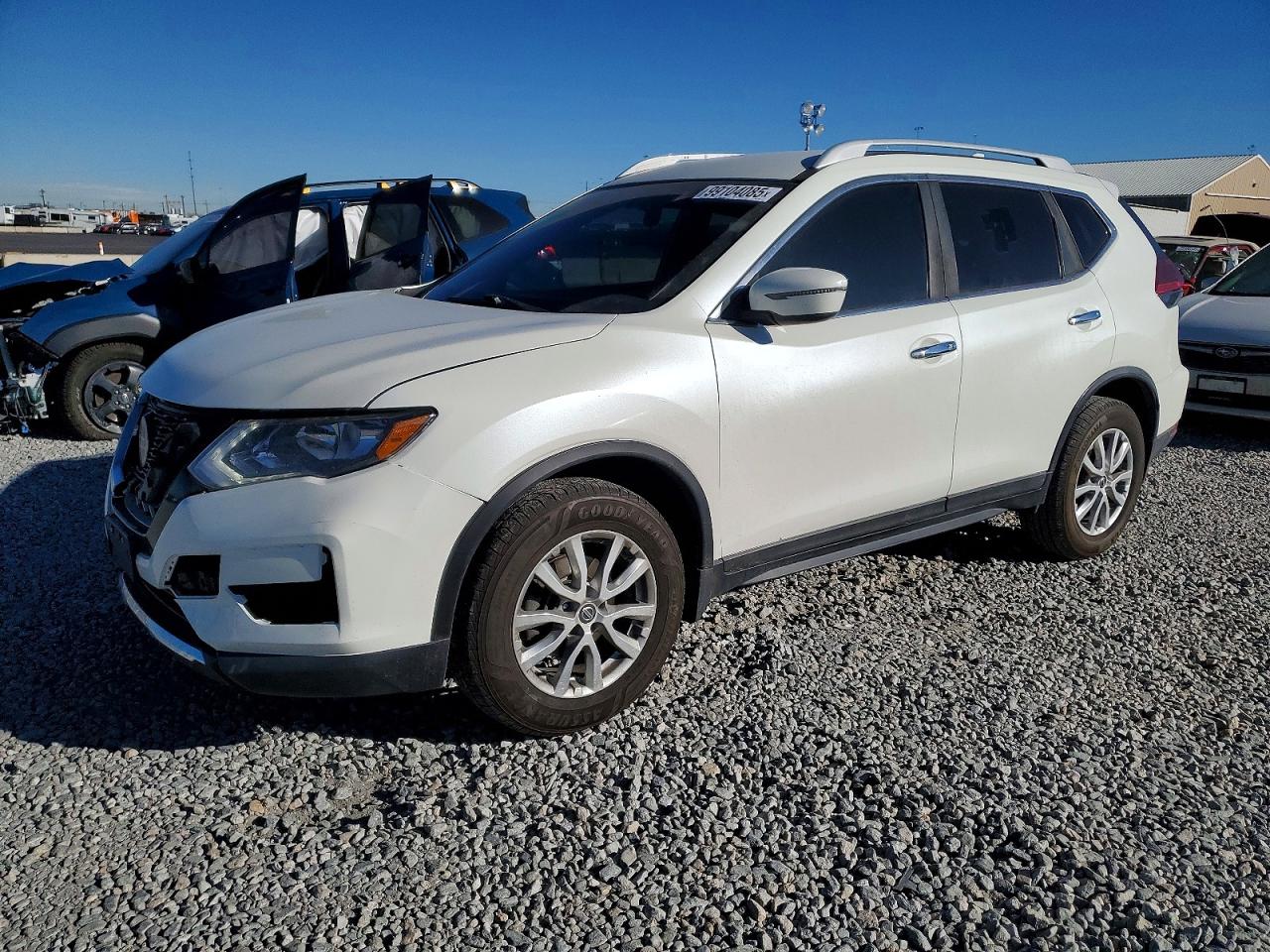 NISSAN ROGUE 2018