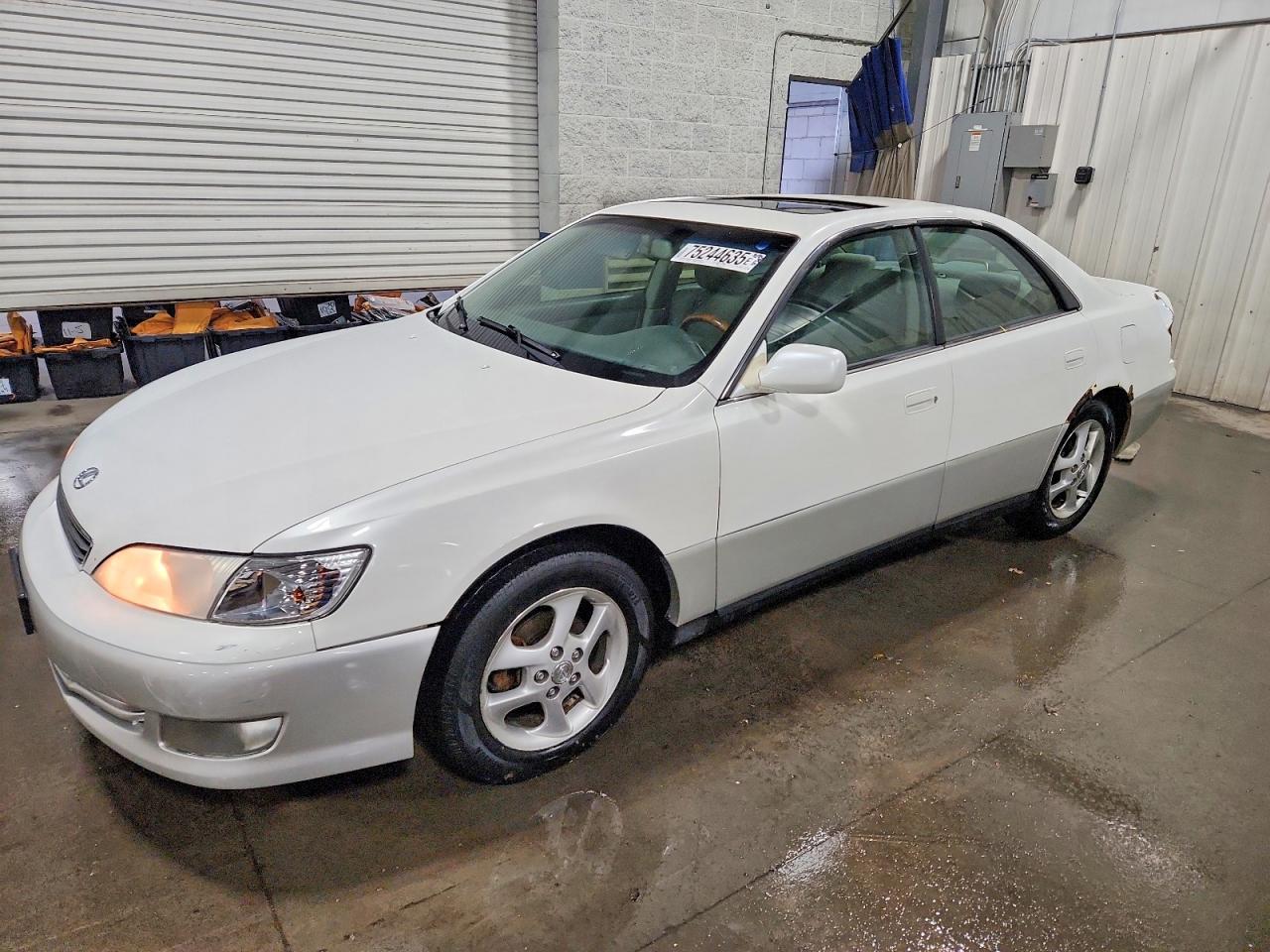 LEXUS ES 300 2001