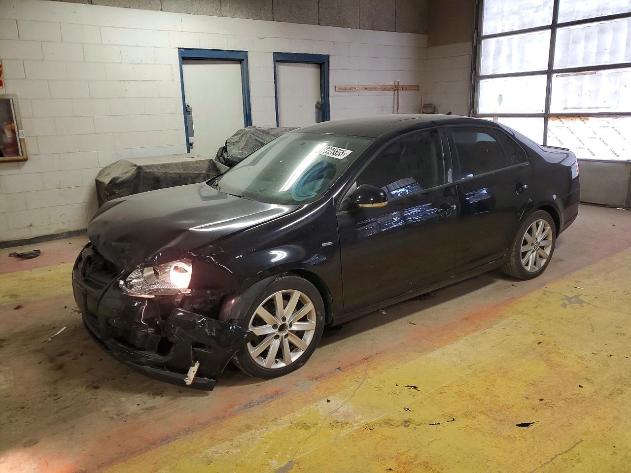 VOLKSWAGEN JETTA 2010