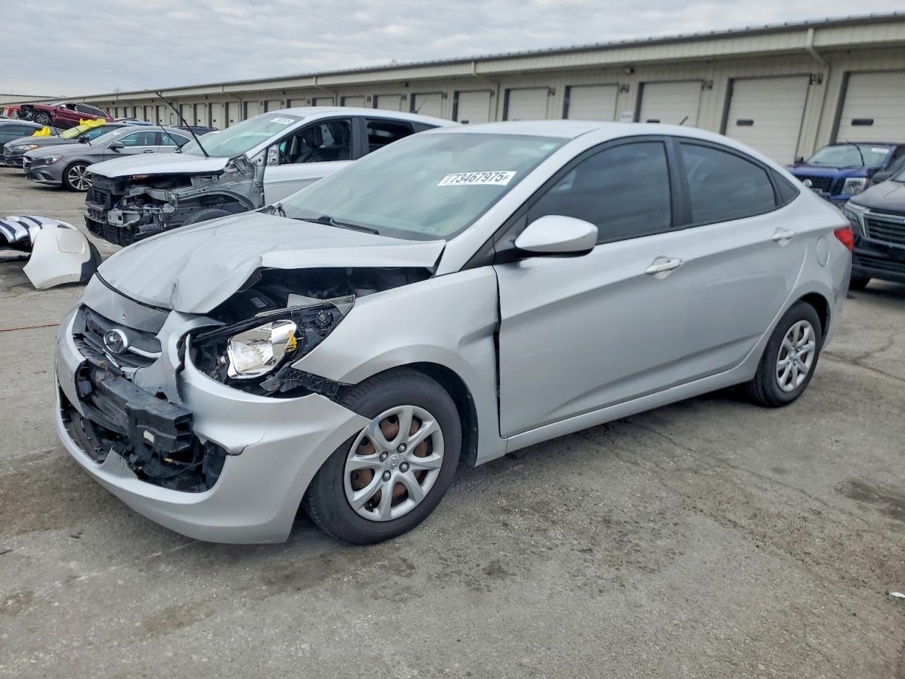 HYUNDAI ACCENT 2015