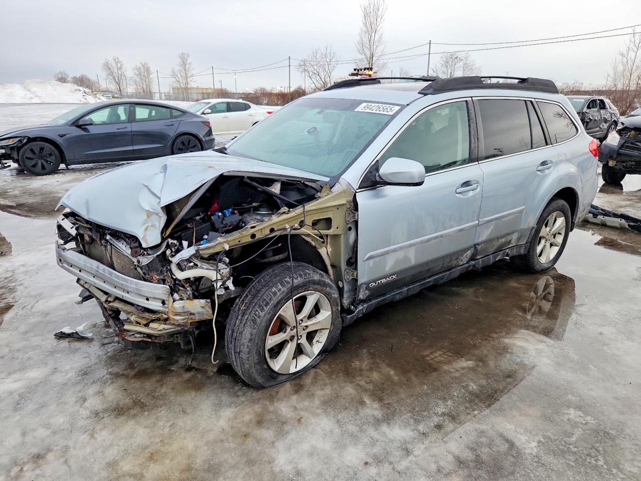 SUBARU OUTBACK 2014
