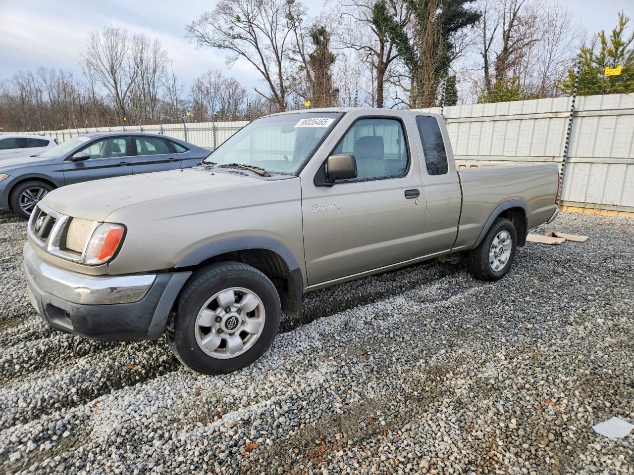 NISSAN FRONTIER K 2000