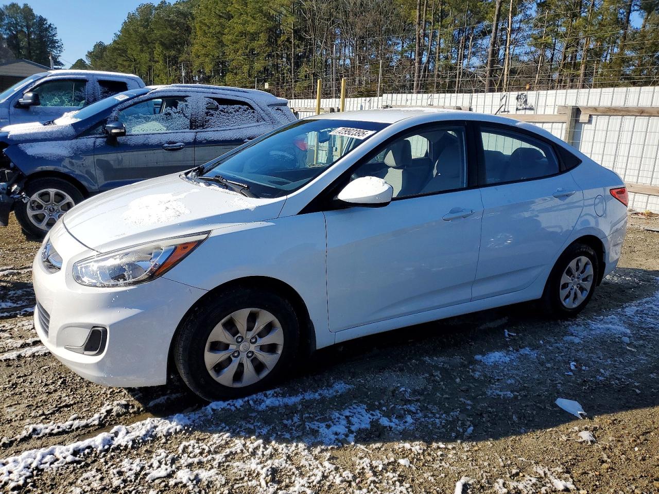 HYUNDAI ACCENT 2016