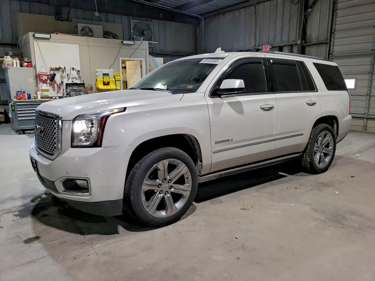 GMC YUKON 2017