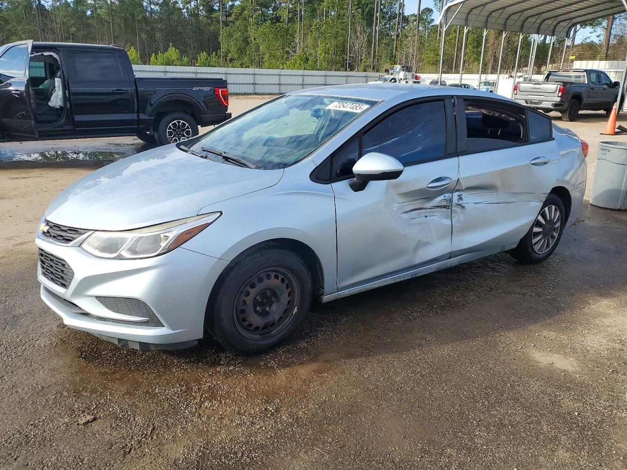 CHEVROLET CRUZE 2018
