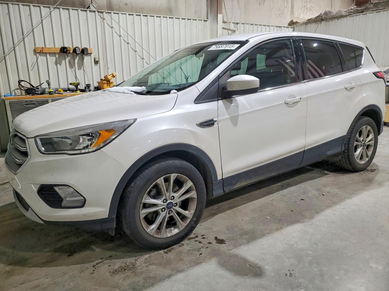 FORD ESCAPE 2017