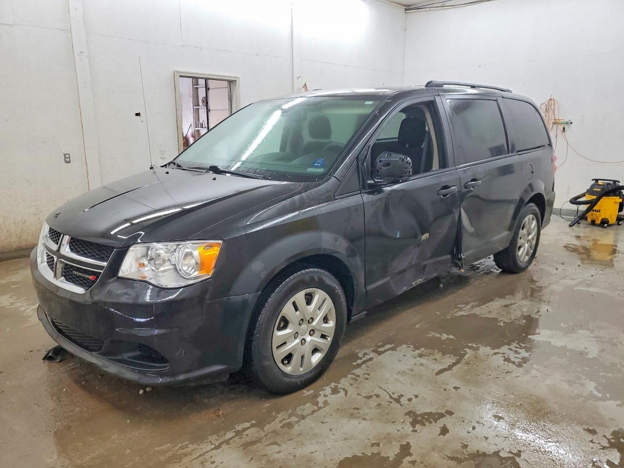 DODGE GRAND CARAVAN 2020