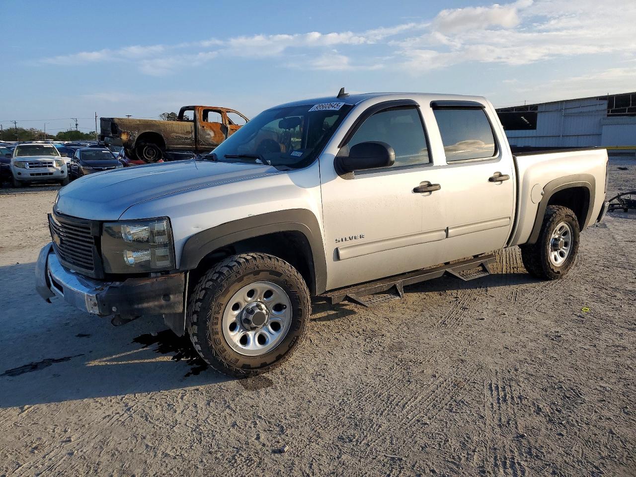 CHEVROLET SILVERADO 2011