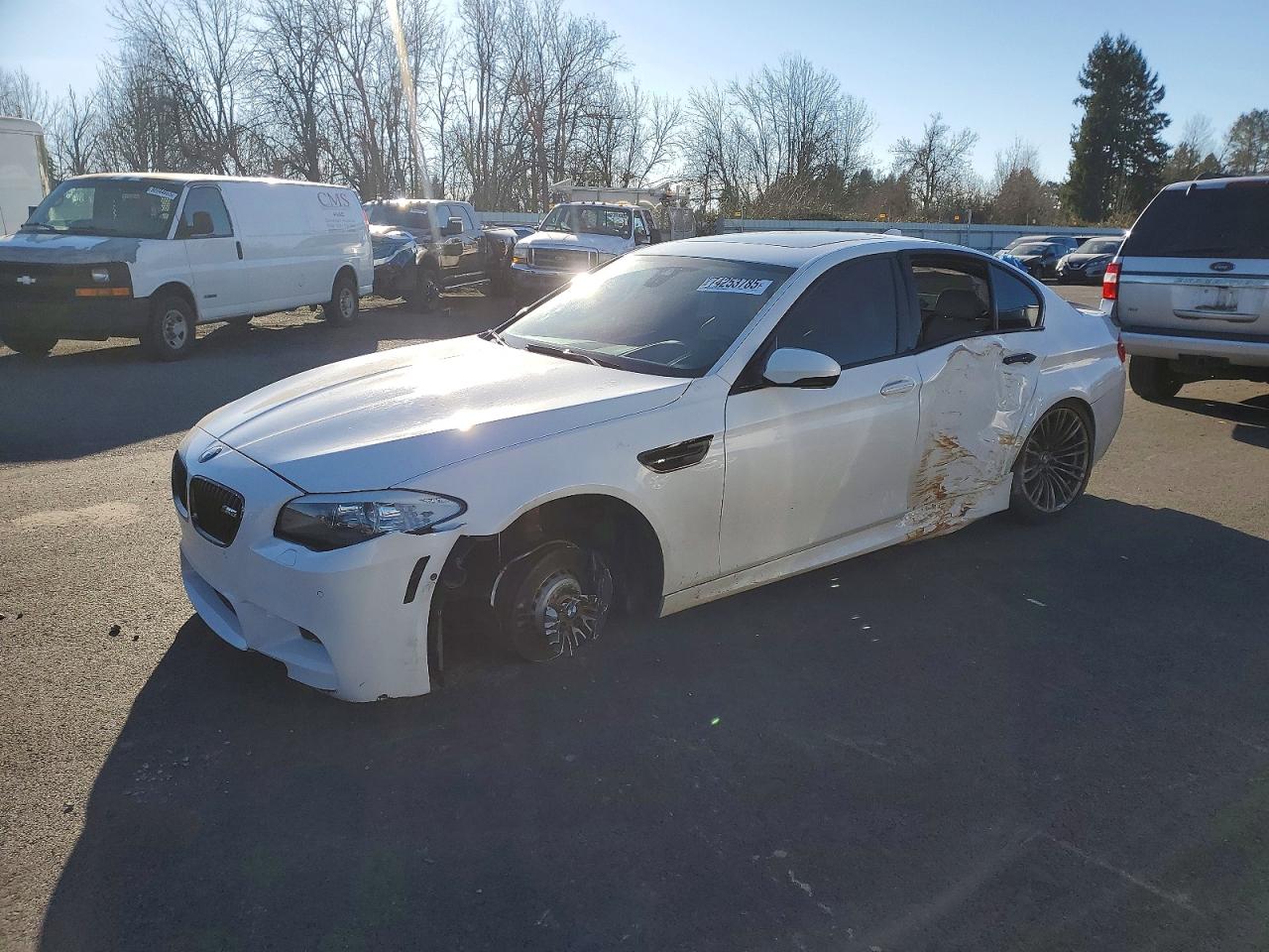 BMW M5 2013