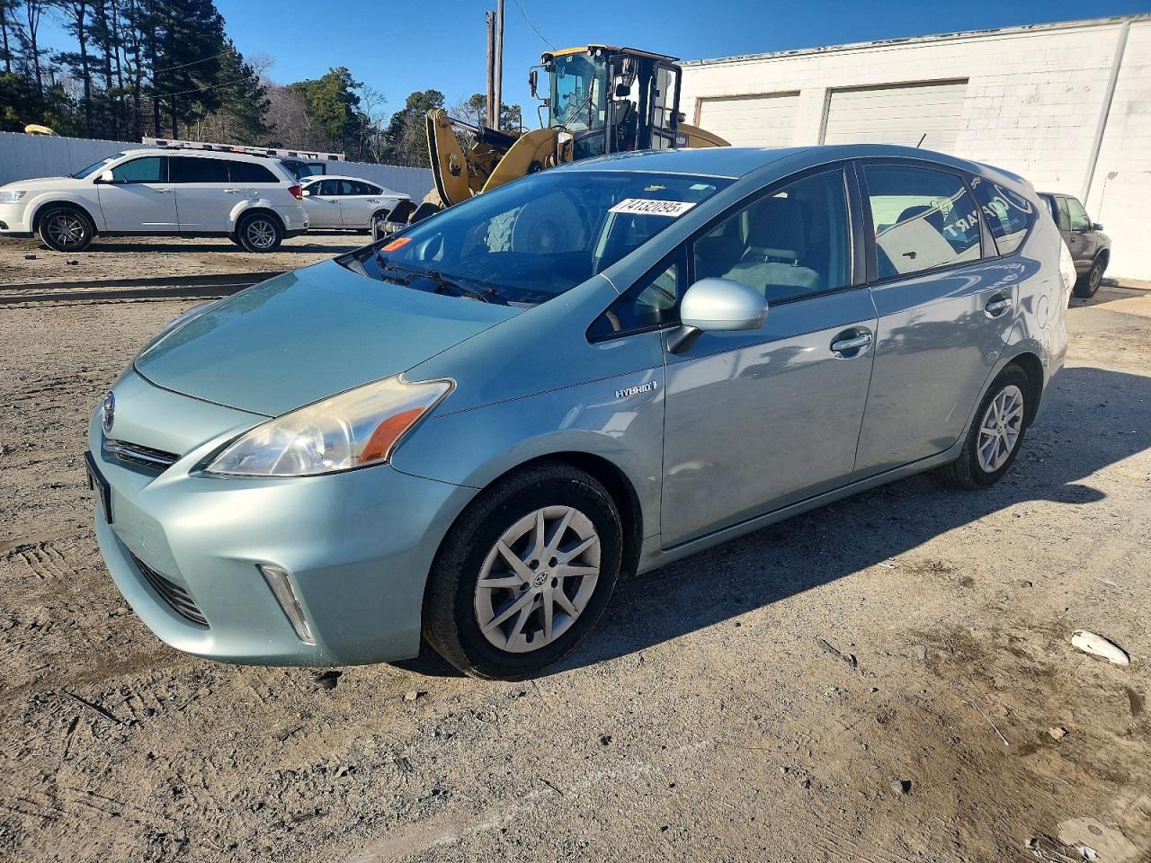 TOYOTA PRIUS V 2013