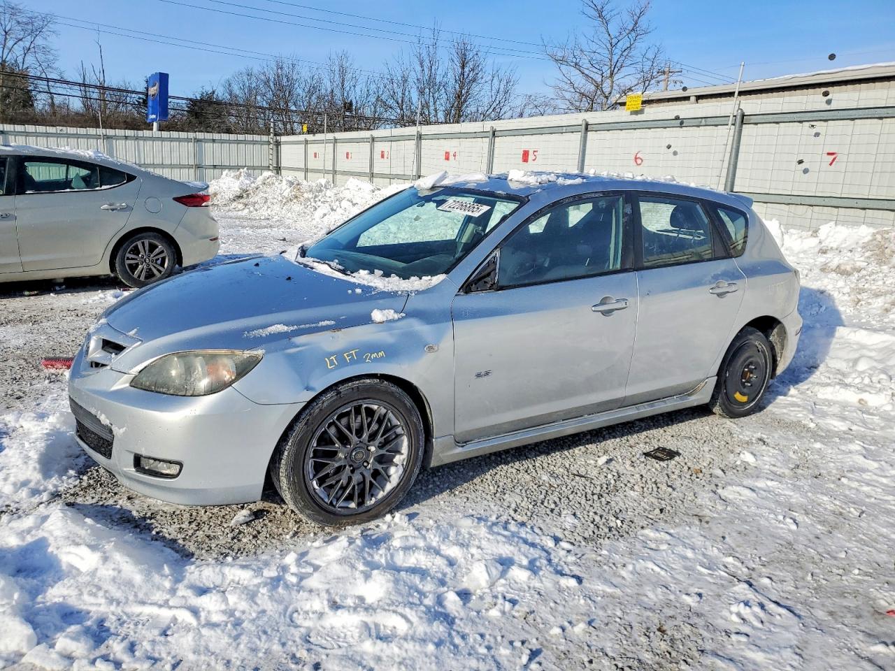 MAZDA 3 2008