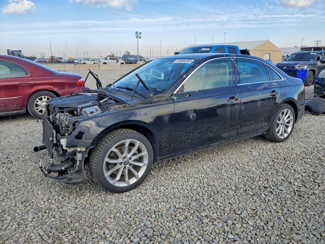 AUDI A4 2019