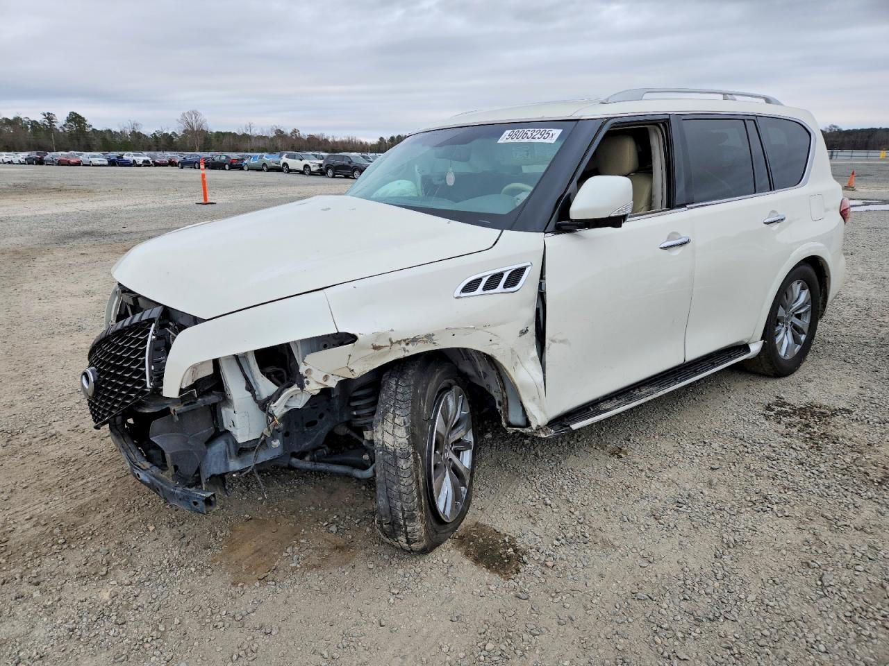 INFINITI QX80 2015