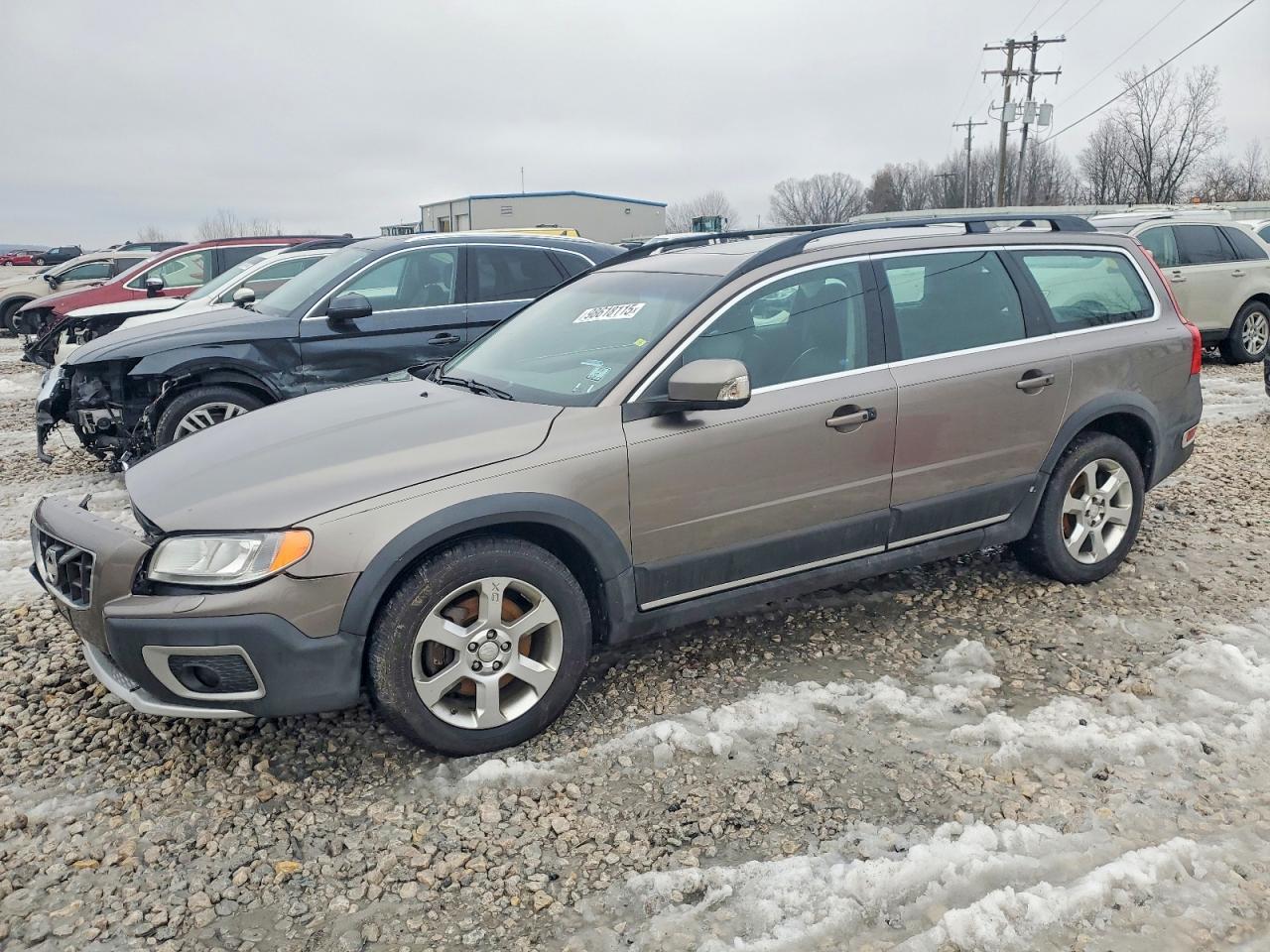 VOLVO XC70 3.2 2011