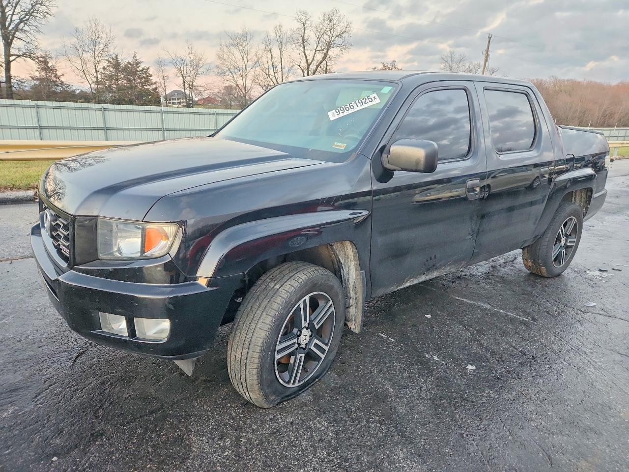 HONDA RIDGELINE 2013