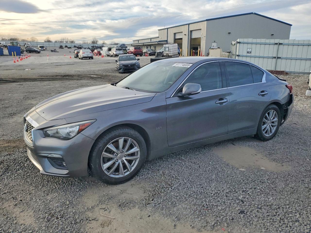 INFINITI Q50 2019