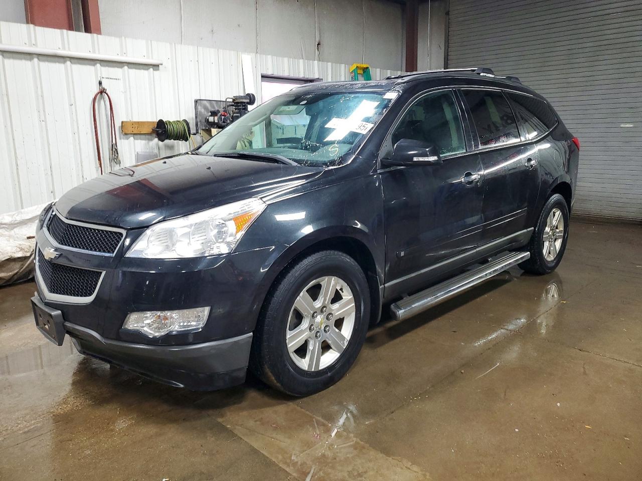 CHEVROLET TRAVERSE 2010