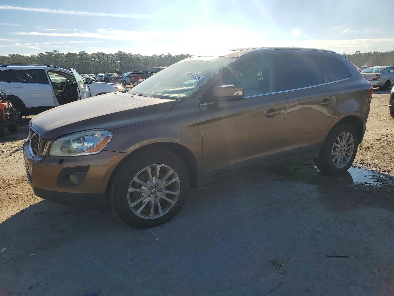 VOLVO XC60 2010