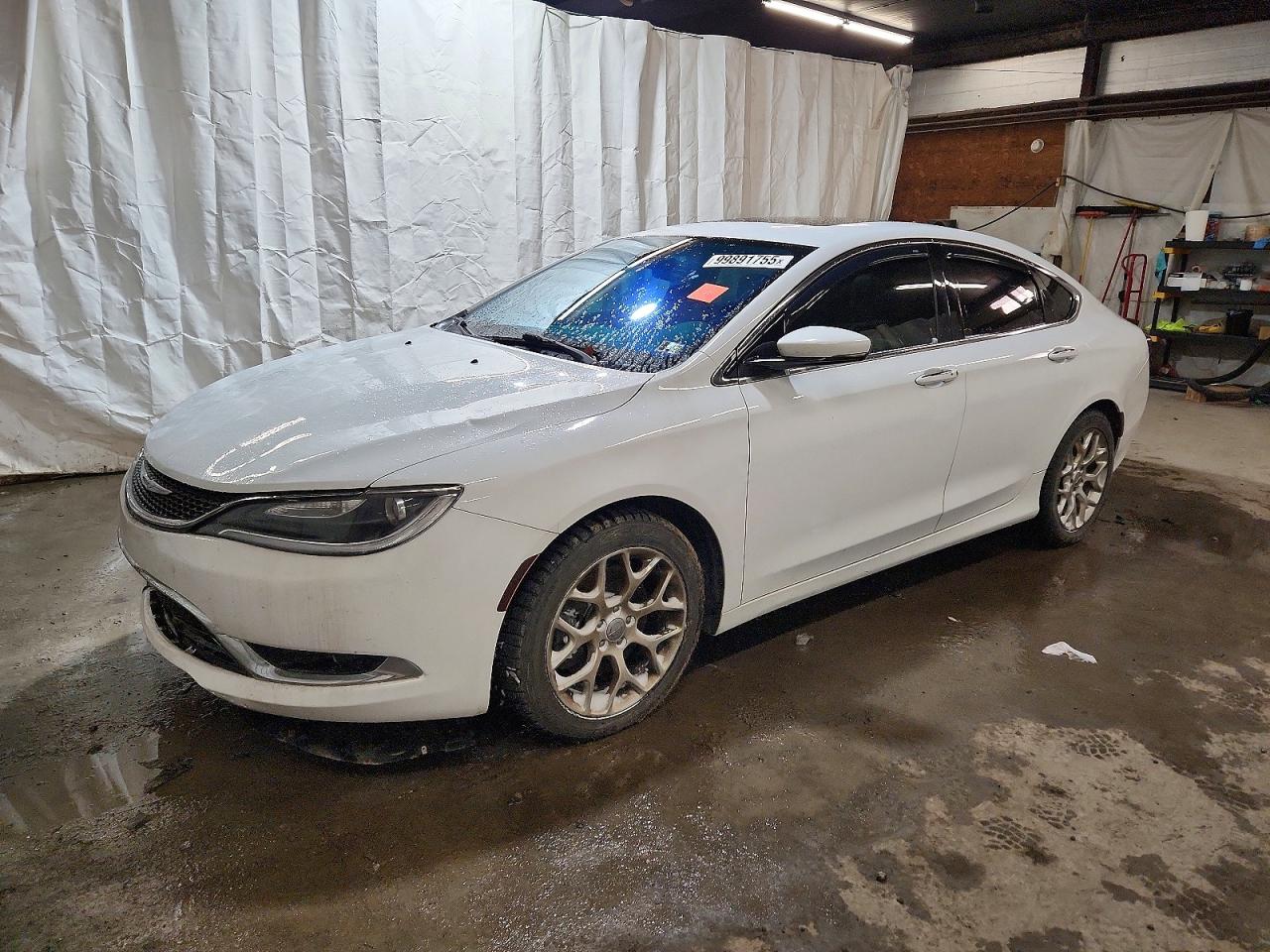 CHRYSLER 200 2015