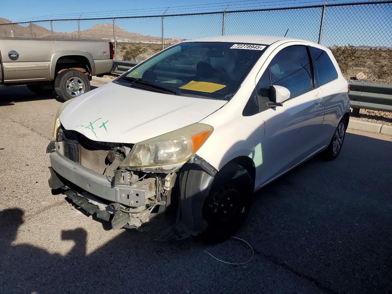 TOYOTA YARIS 2013