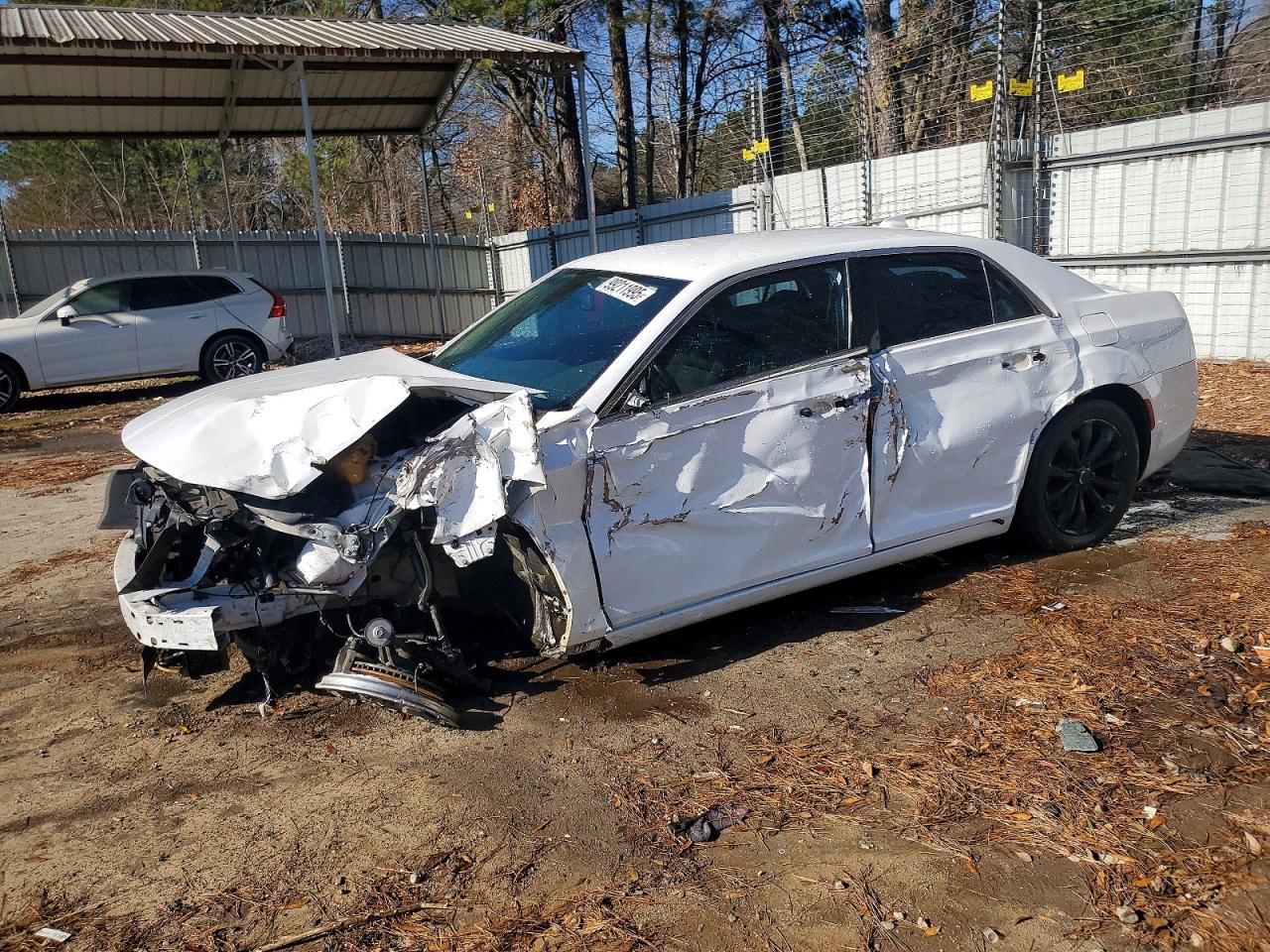 CHRYSLER 300 2018