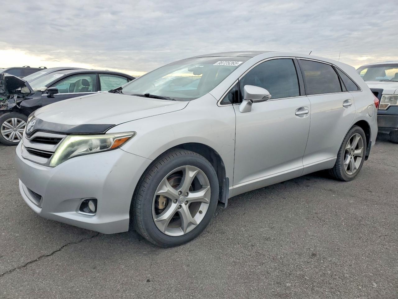 TOYOTA VENZA 2013