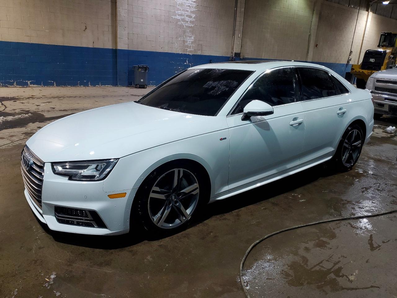 AUDI A4 2018