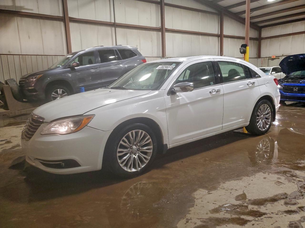 CHRYSLER 200 LIMITE 2012