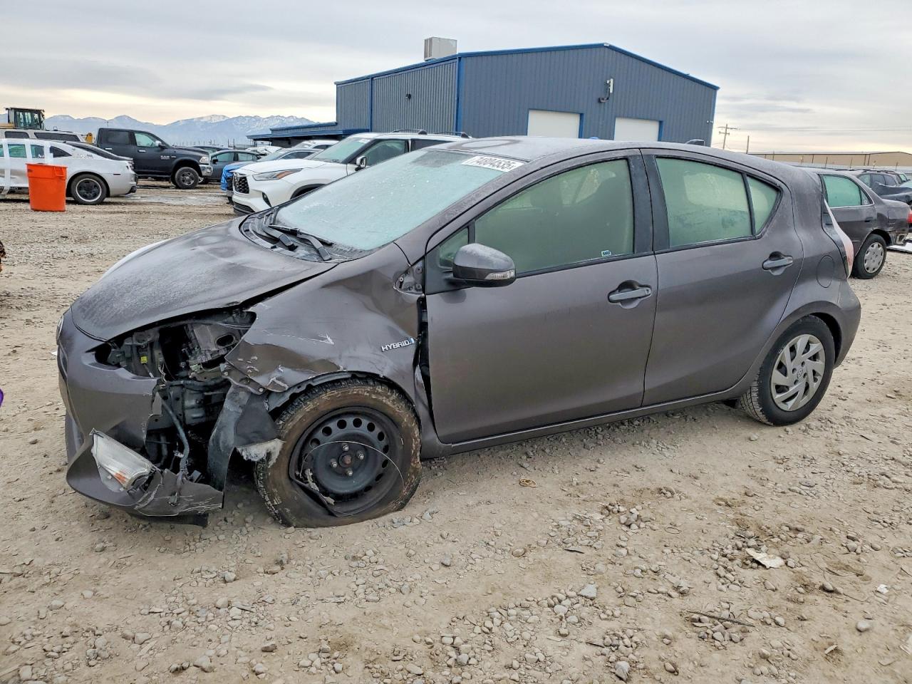 TOYOTA PRIUS C 2015