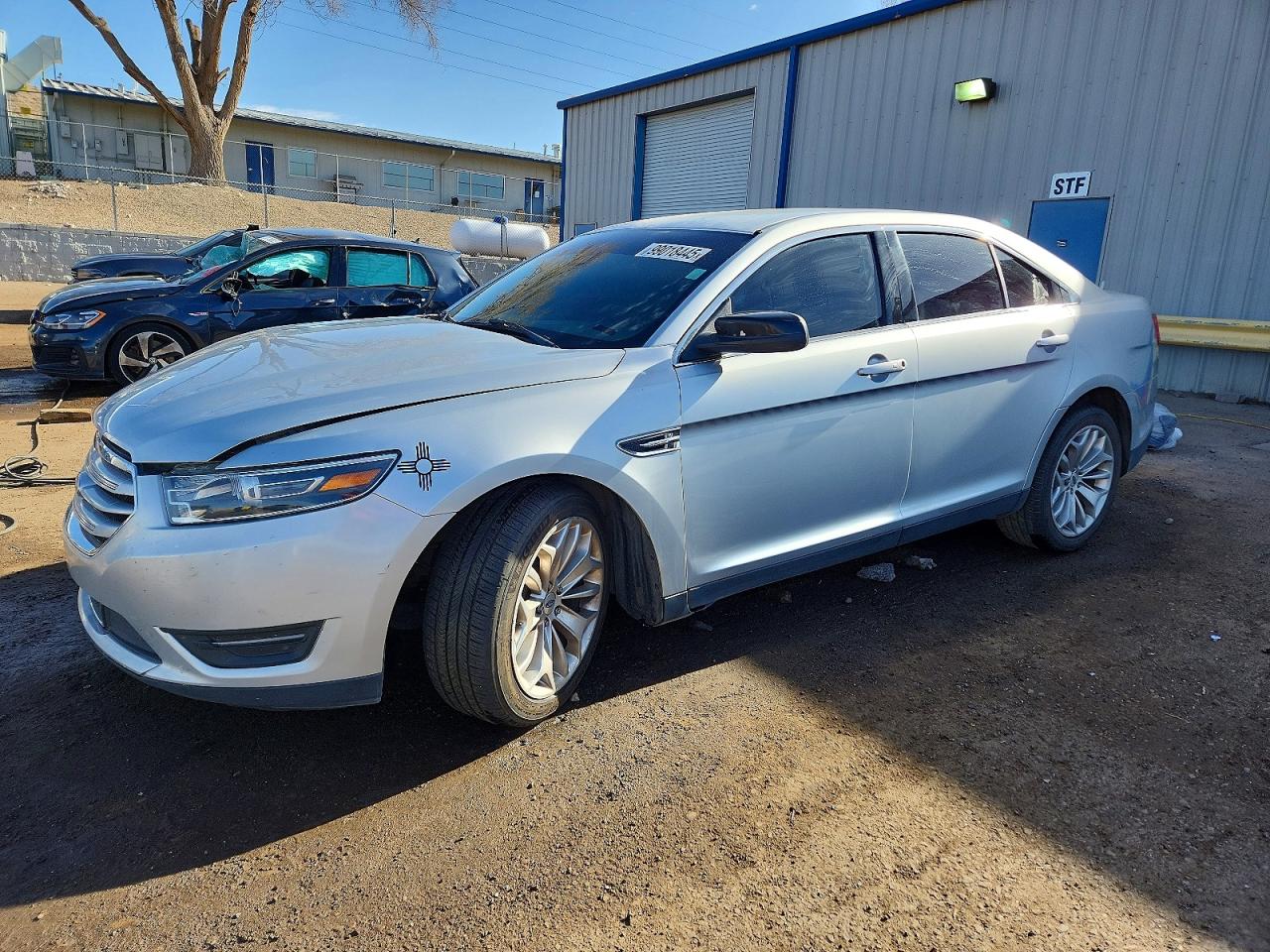 FORD TAURUS 2018