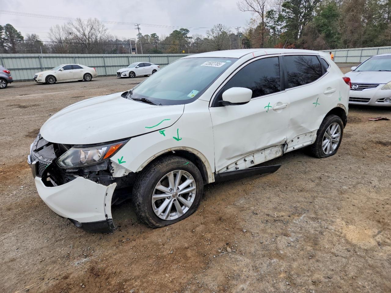 NISSAN ROGUE SPORT 2017