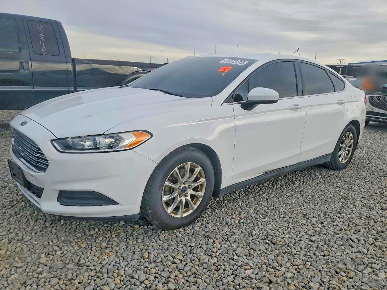 FORD FUSION S 2015
