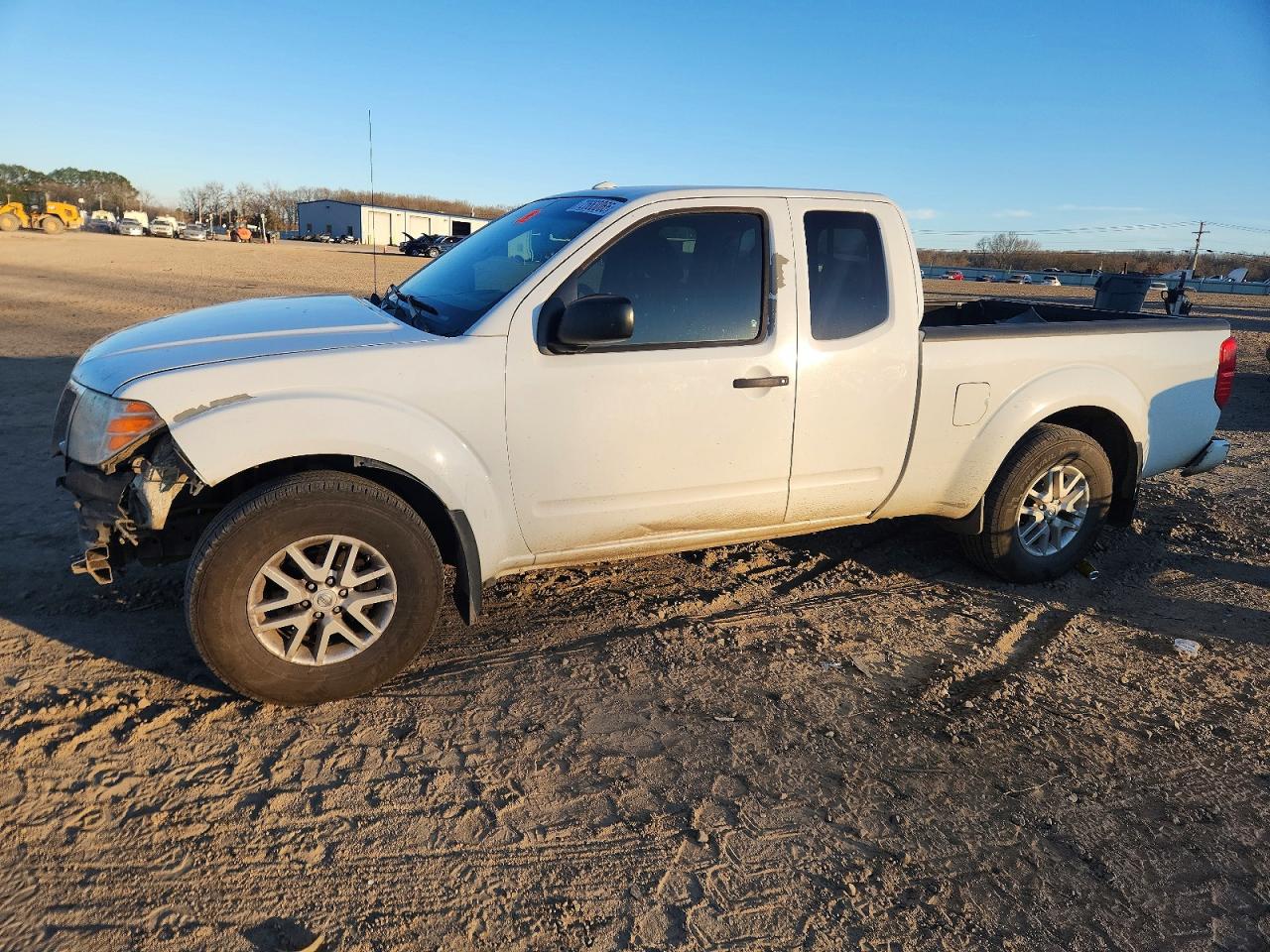 NISSAN FRONTIER 2018