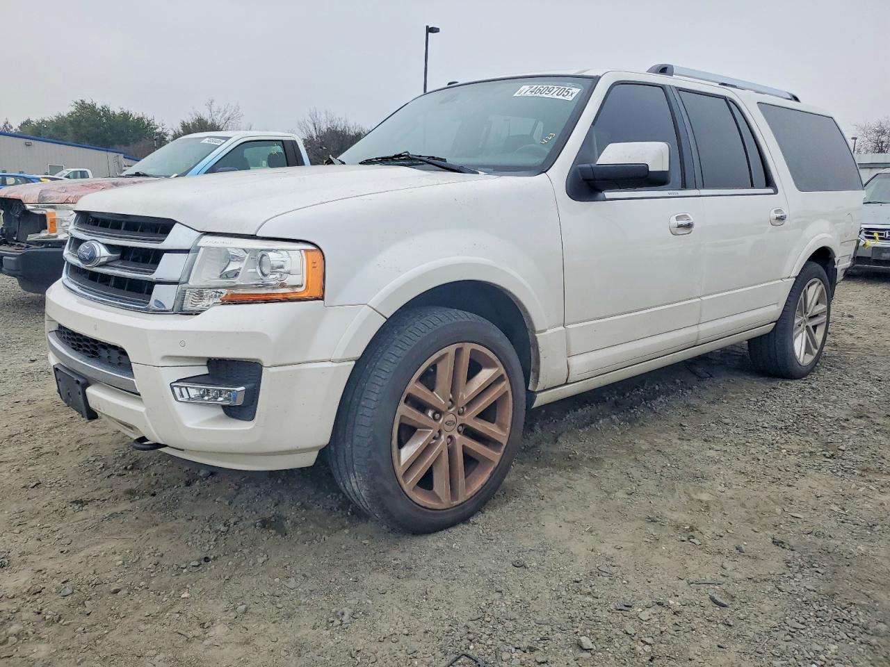 FORD EXPEDITION 2016